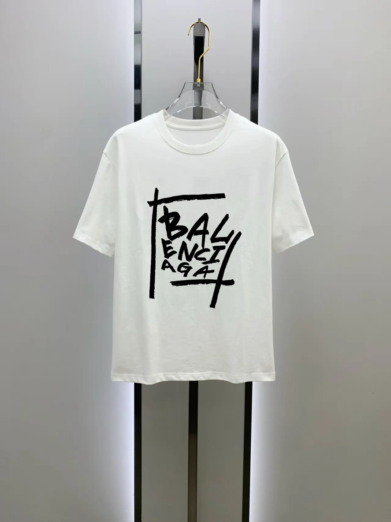 # 2026 New Arrival New Arrival T Premium ！ logo Premium 250 . . . . . ！ ！ ：Black。White！ Sizes： S M L XL XXL ：50 52 55 58 61 ：69 71 73 75 77 ：48 50 53 56 58 ：22 22.5 23 23.5 24 ， 1-3CM